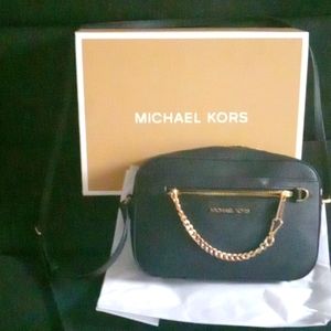 Michael khors purse